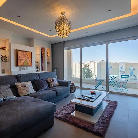 Three Bedroom With Sea Views Is-Swieqi