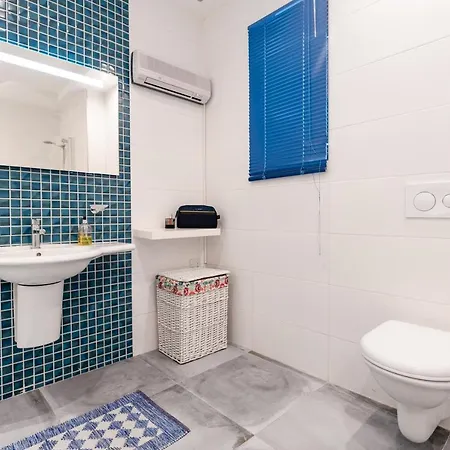 Three Bedroom With Sea Views Apartment Is-Swieqi