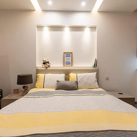 Three Bedroom With Sea Views Apartment Is-Swieqi