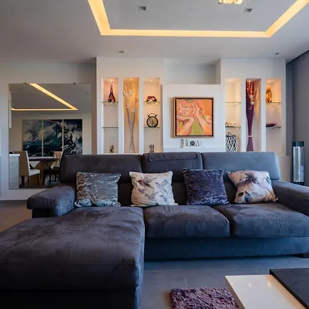 Apartment Three Bedroom With Sea Views Is-Swieqi