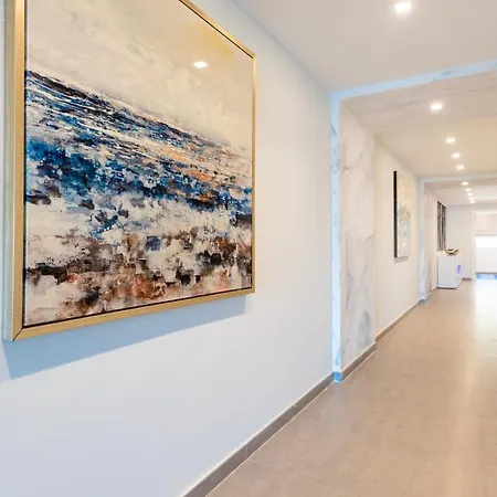 Three Bedroom With Sea Views *